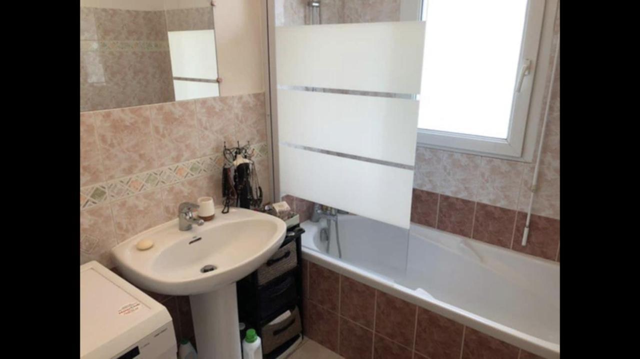 Charmant T2 De 45M2 - Parking Prive - Terrasse- Linge Inclu- Proche Vannes Saint-Avé 外观 照片